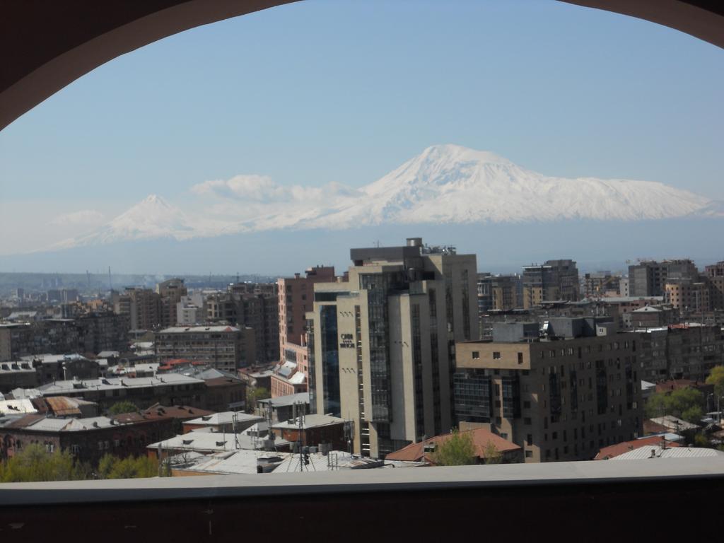 Nice House In The Heart Of The City Yerevan Luaran gambar