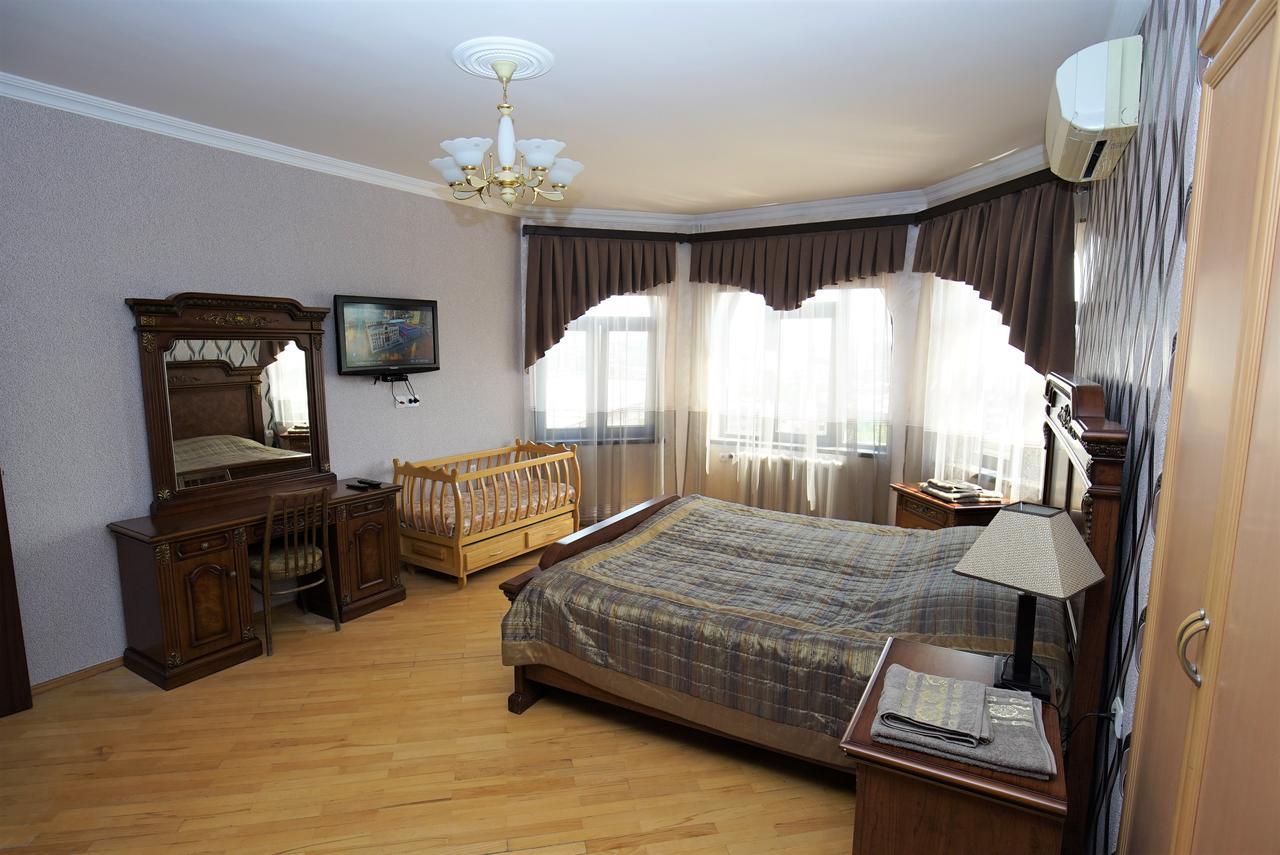Nice House In The Heart Of The City Yerevan Luaran gambar