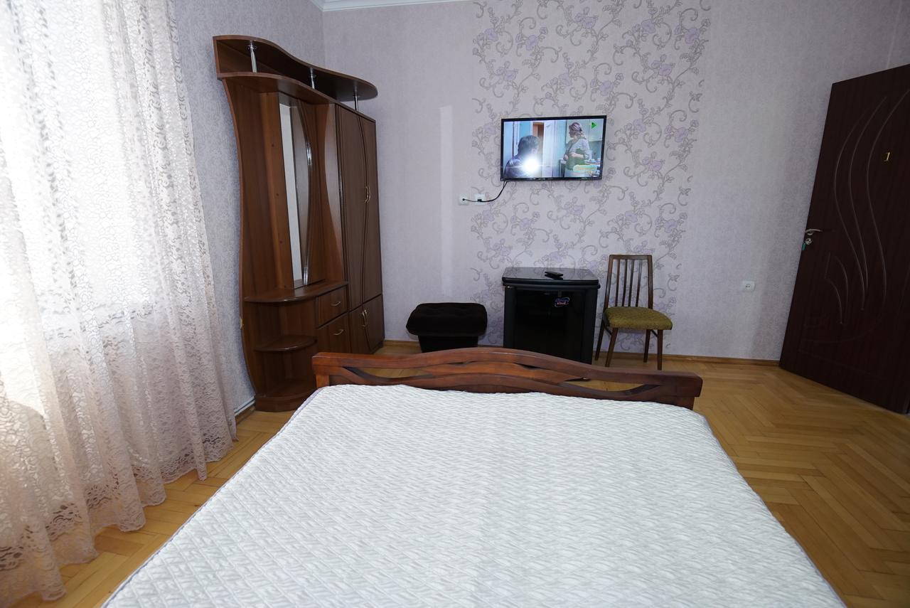 Nice House In The Heart Of The City Yerevan Luaran gambar